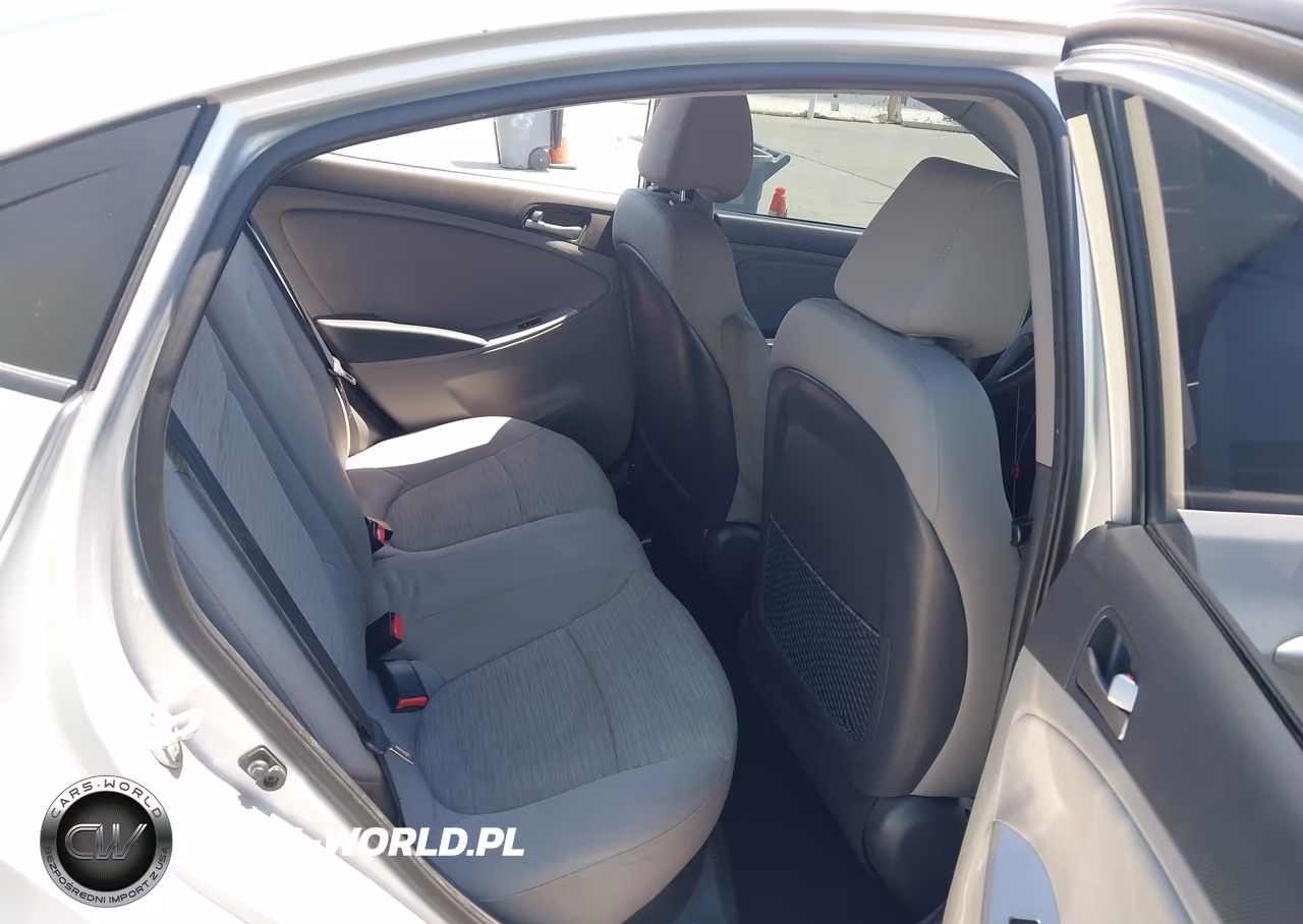 2017 Hyundai Accent Se VIN:KMHCT4AE9HU196509 - 8