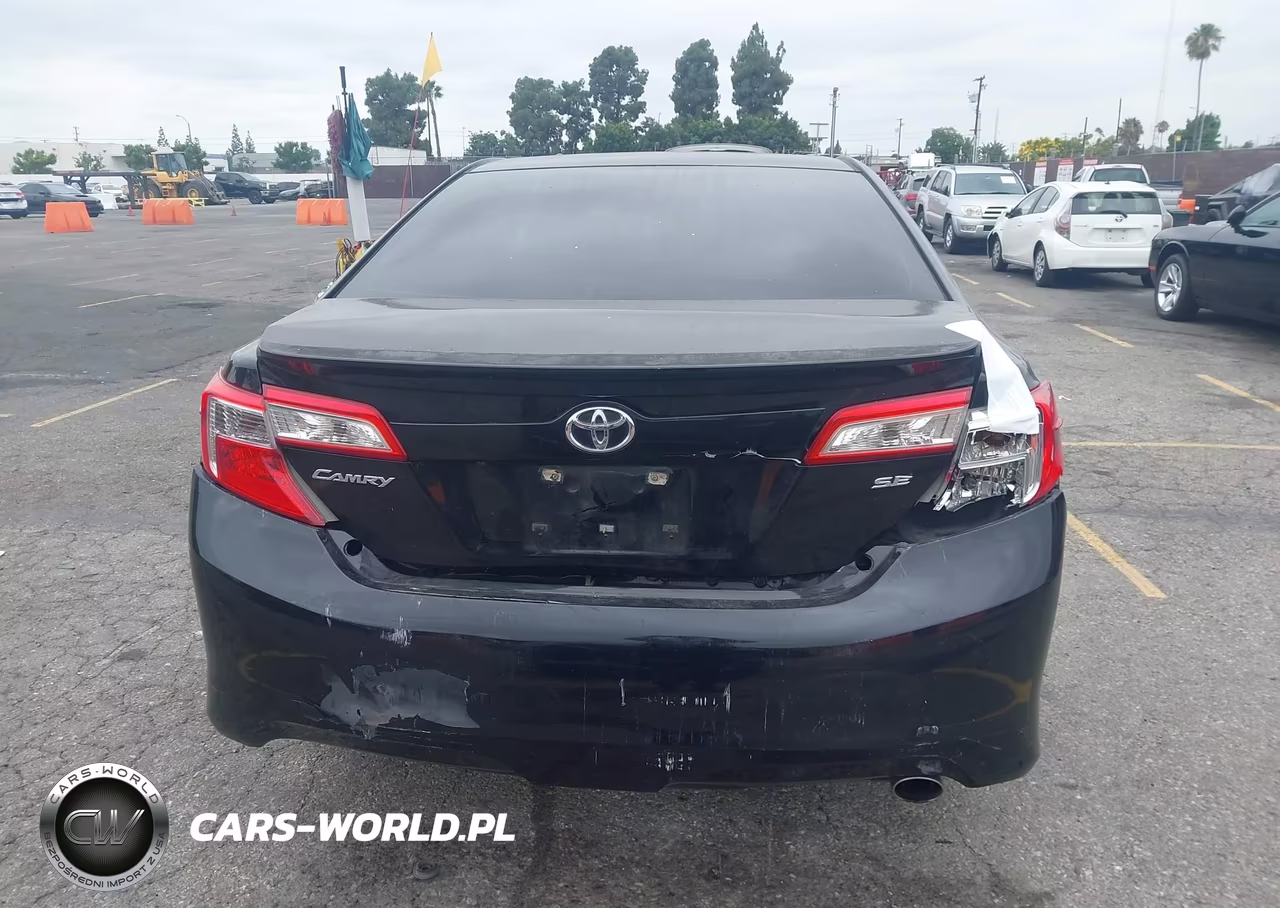 2014 Toyota Camry Se VIN:4T1BF1FK8EU433602 - 16