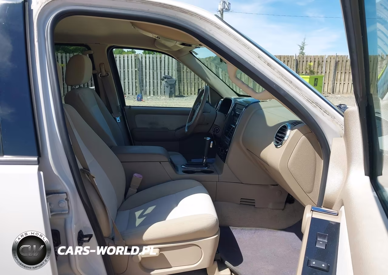 2008 Ford Explorer Xlt VIN:1FMEU73EX8UA29063 - 5