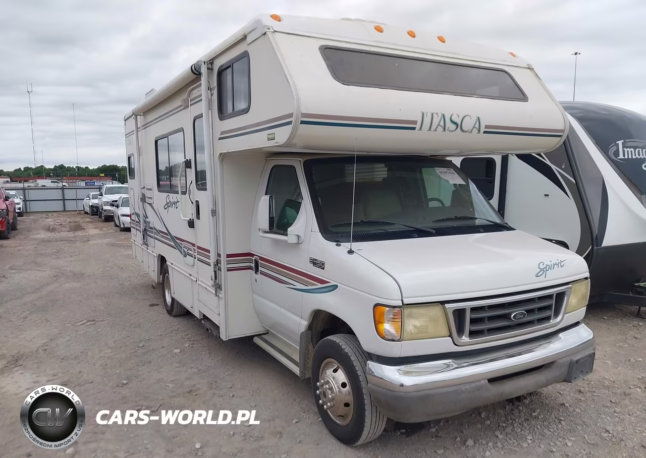 2003 Ford E-450 Cutaway Standard