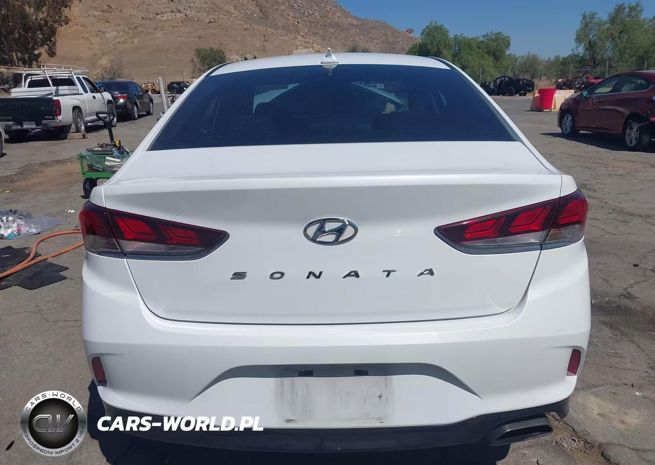 2018 Hyundai Sonata Sel VIN:5NPE34AF0JH597923 - 15
