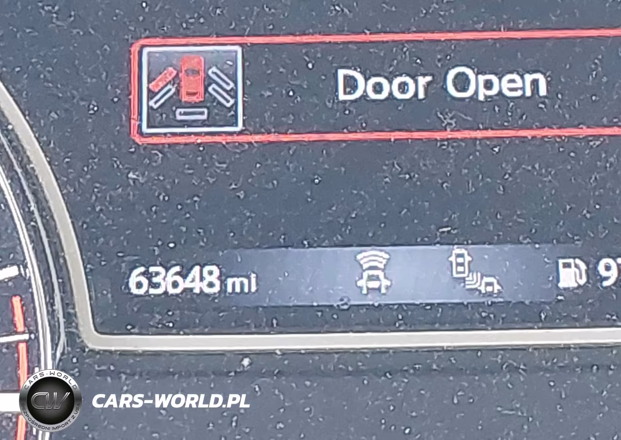 2018 Nissan Pathfinder Platinum VIN:5N1DR2MM5JC647313 - 15