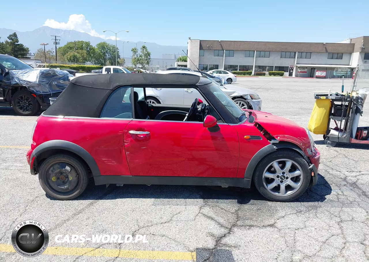 2008 Mini Cooper VIN:WMWRF33538TG17983 - 15