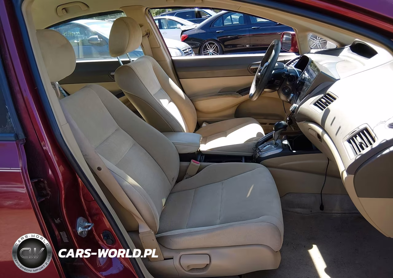 2008 Honda Civic Lx VIN:1HGFA16528L028068 - 5