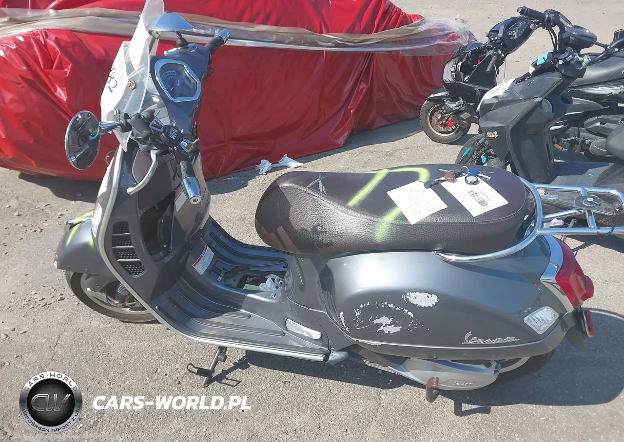 2022 Vespa Gts 300 Super VIN:ZAPMA39M7N5300410 - 13