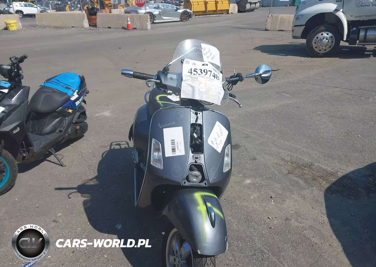 2022 Vespa Gts 300 Super VIN:ZAPMA39M7N5300410 - 5