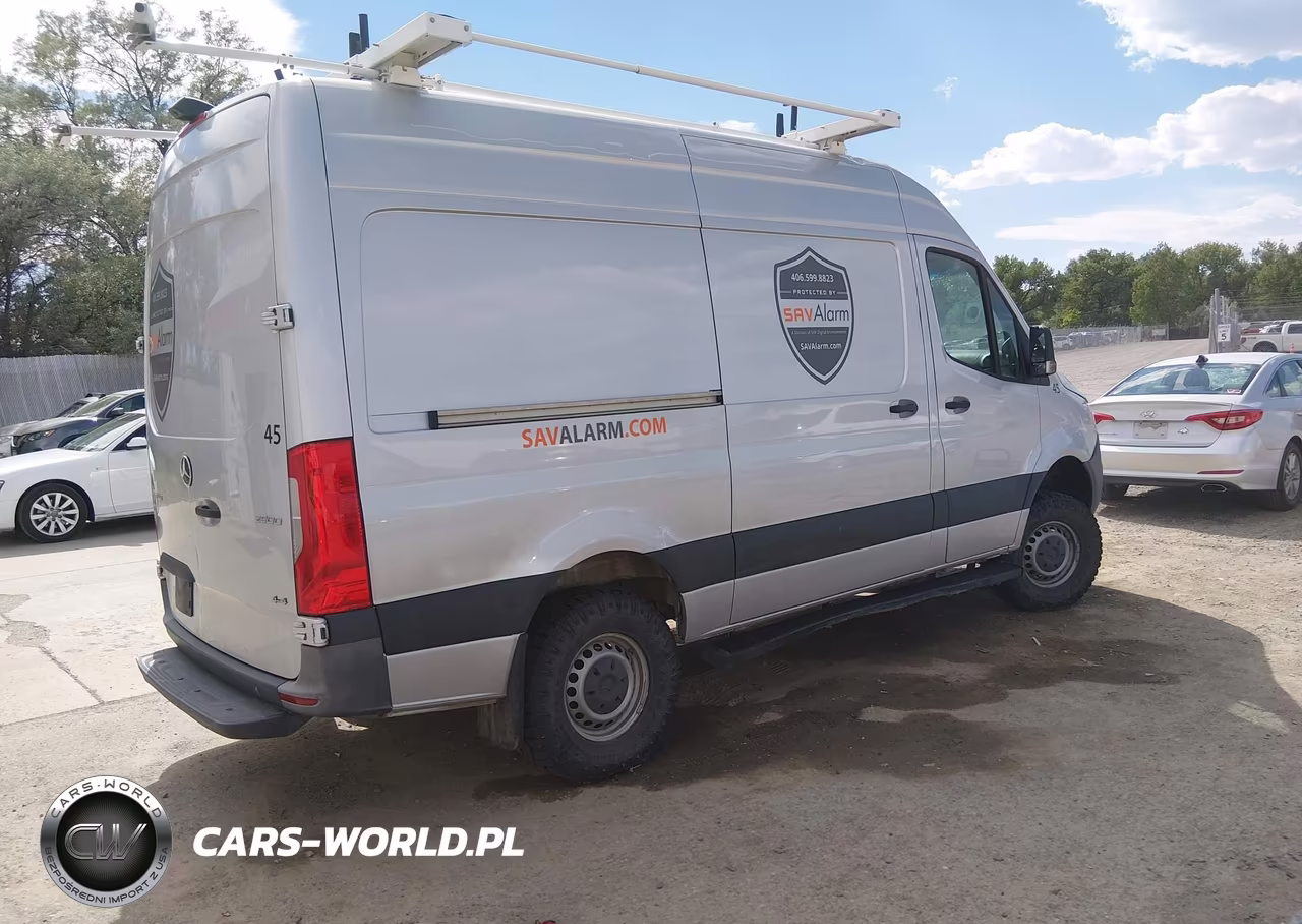 2021 Mercedes-Benz Sprinter 2500 Standard Roof V6 VIN:W1Y4EBVY2MT059404 - 4