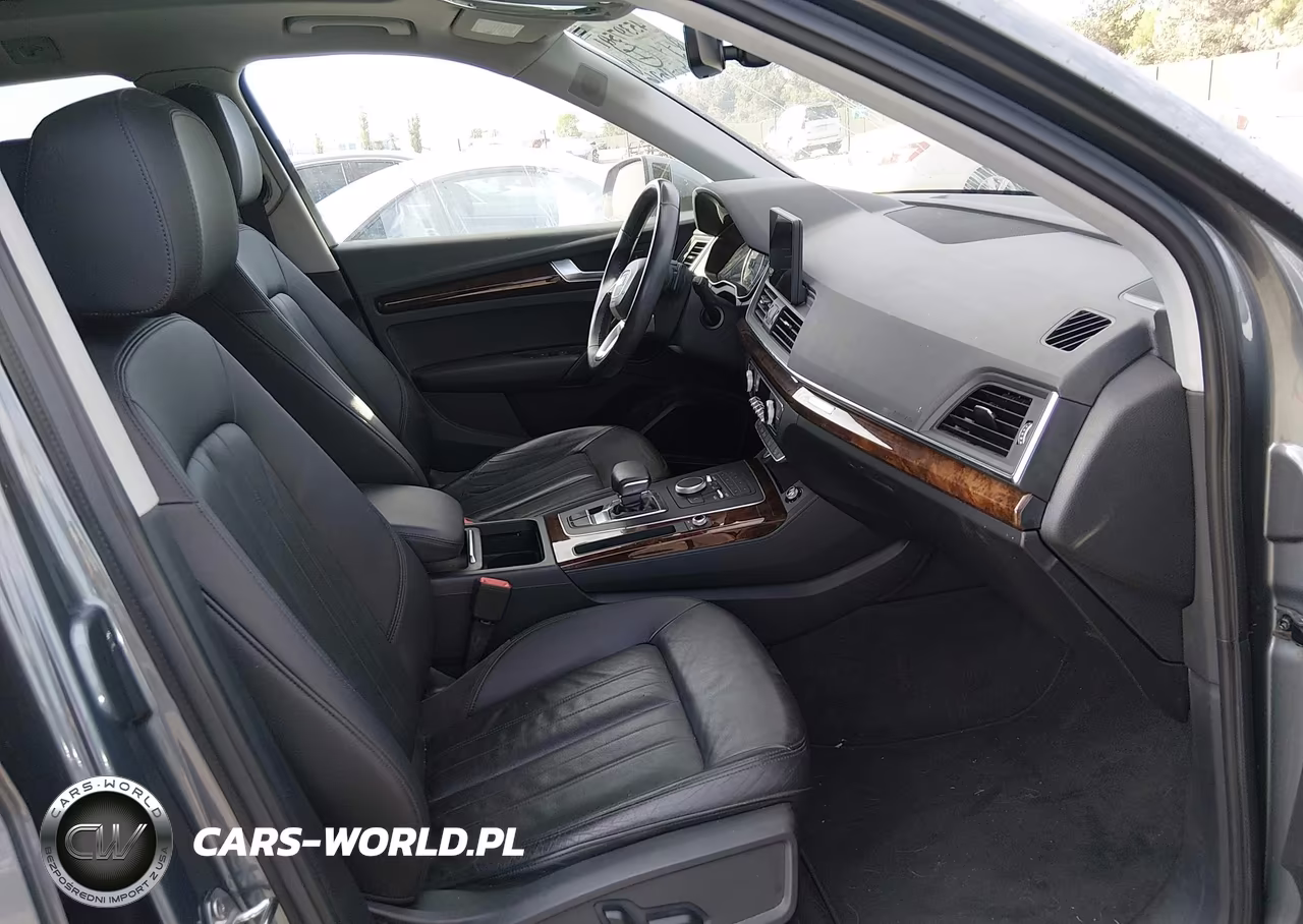 2018 Audi Q5 2.0T Premium-2.0T Tech Premium VIN:WA1BNAFY5J2019169 - 5