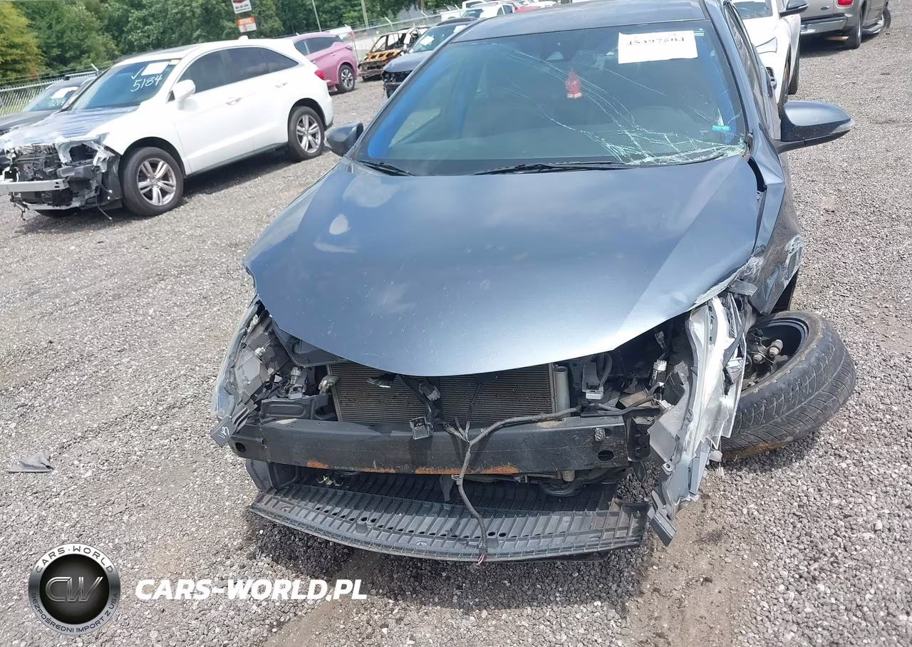 2017 Toyota Corolla Se VIN:2T1BURHE9HC835355 - 12