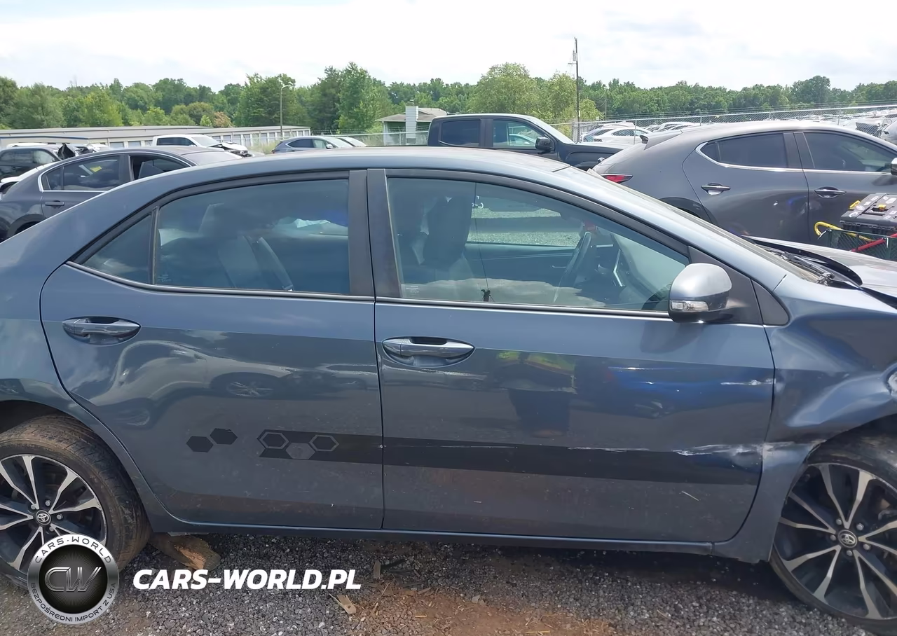 2017 Toyota Corolla Se VIN:2T1BURHE9HC835355 - 13