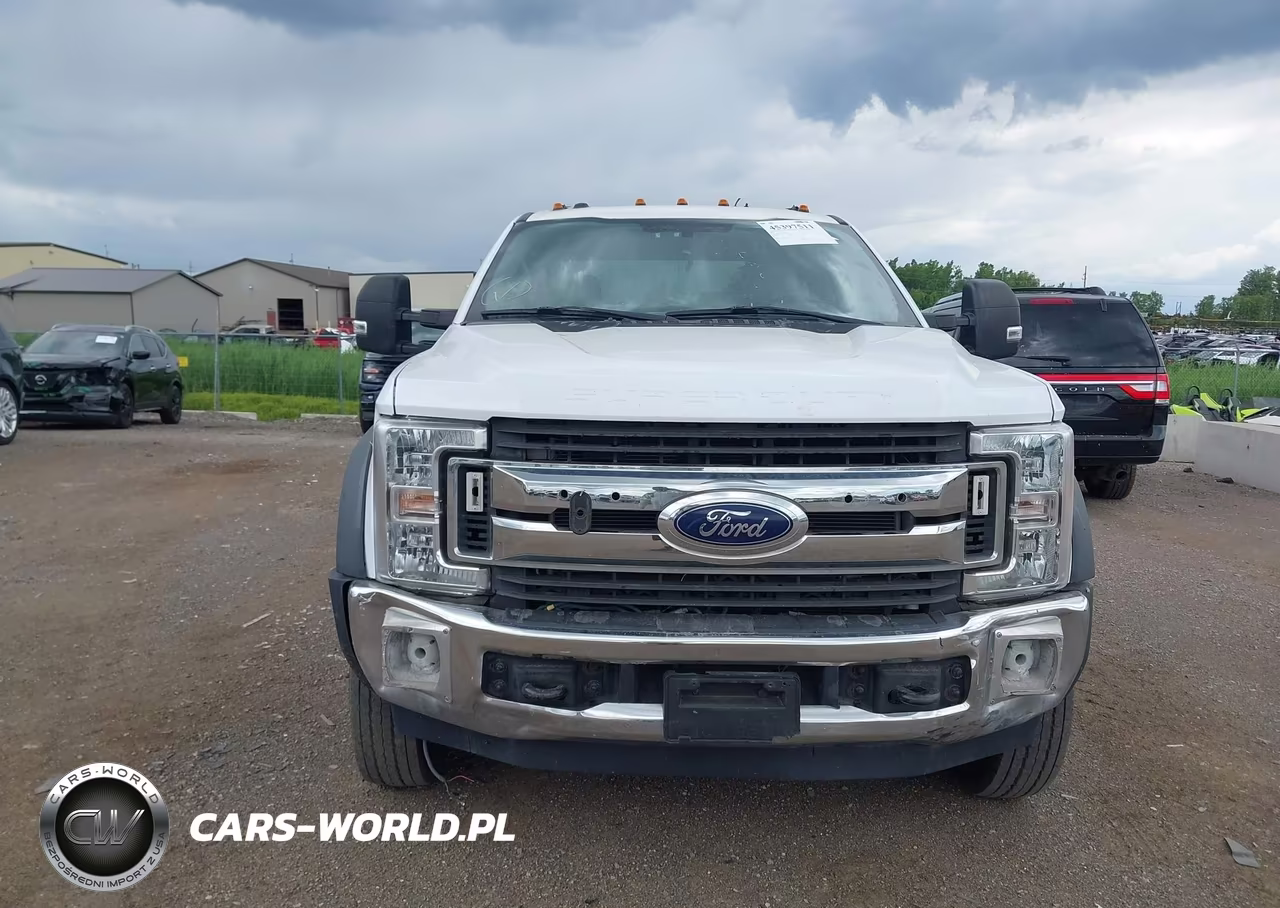 2017 Ford F-550 Chassis Lariat-Xl-Xlt VIN:1FD0X5HT4HEC91202 - 13