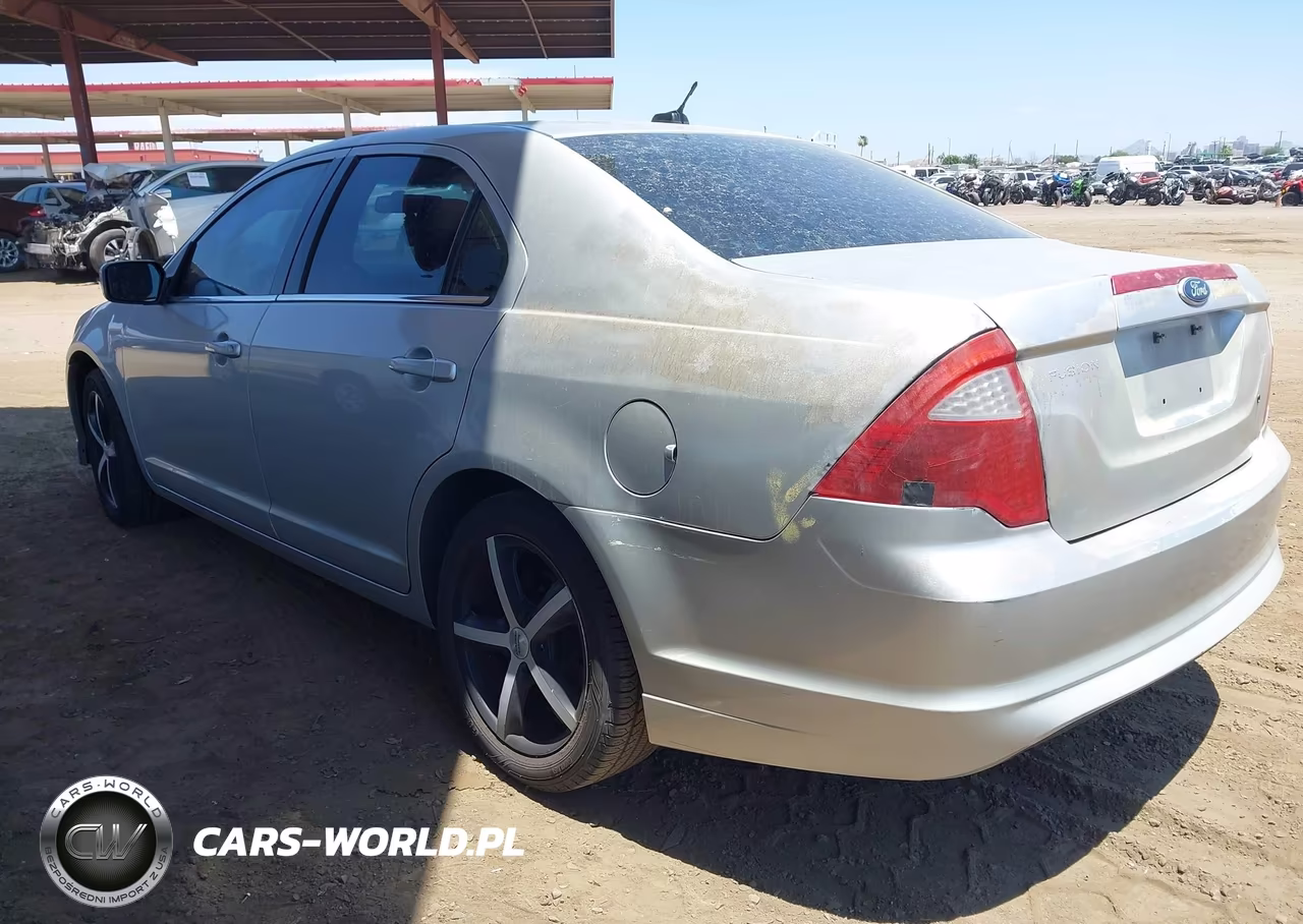 2010 Ford Fusion Se VIN:3FAHP0HA9AR404918 - 3