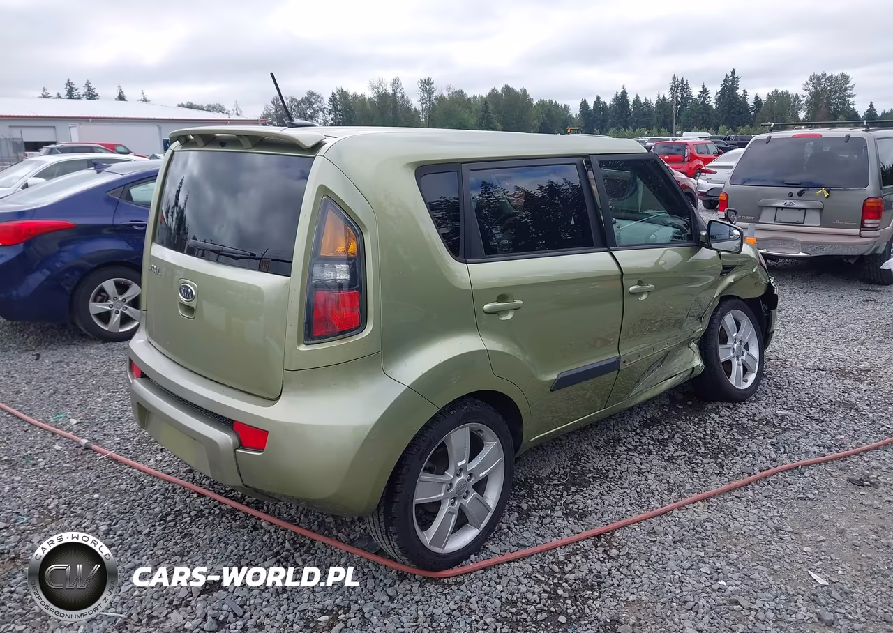 2011 Kia Soul ! VIN:KNDJT2A29B7234106 - 4