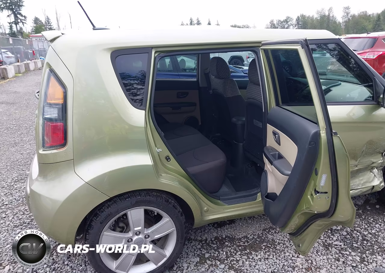 2011 Kia Soul ! VIN:KNDJT2A29B7234106 - 8