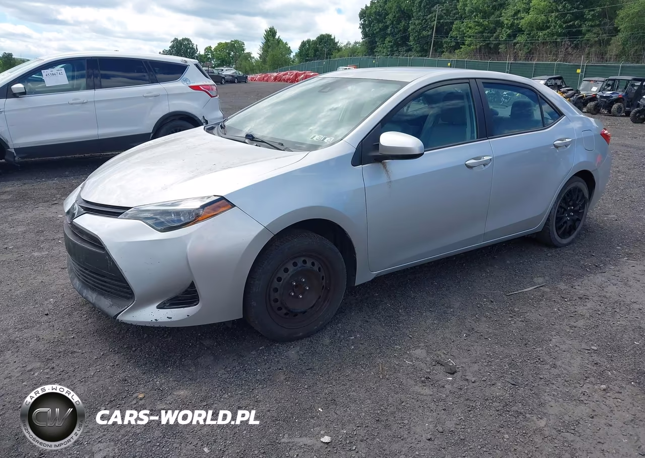 2017 Toyota Corolla Le VIN:5YFBURHE6HP664953 - 2