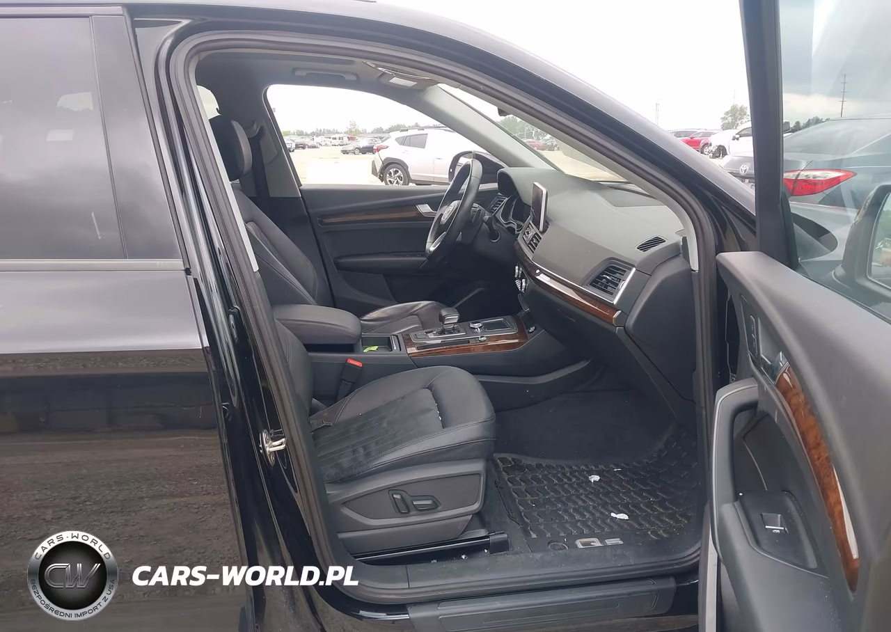 2018 Audi Q5 2.0T Premium-2.0T Tech Premium VIN:WA1ANAFY3J2001071 - 5
