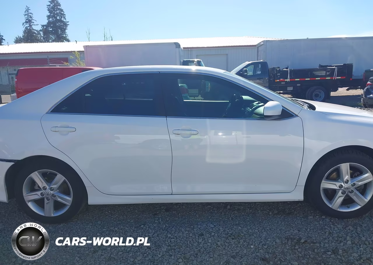 2014 Toyota Camry Se VIN:4T1BF1FK5EU360544 - 13