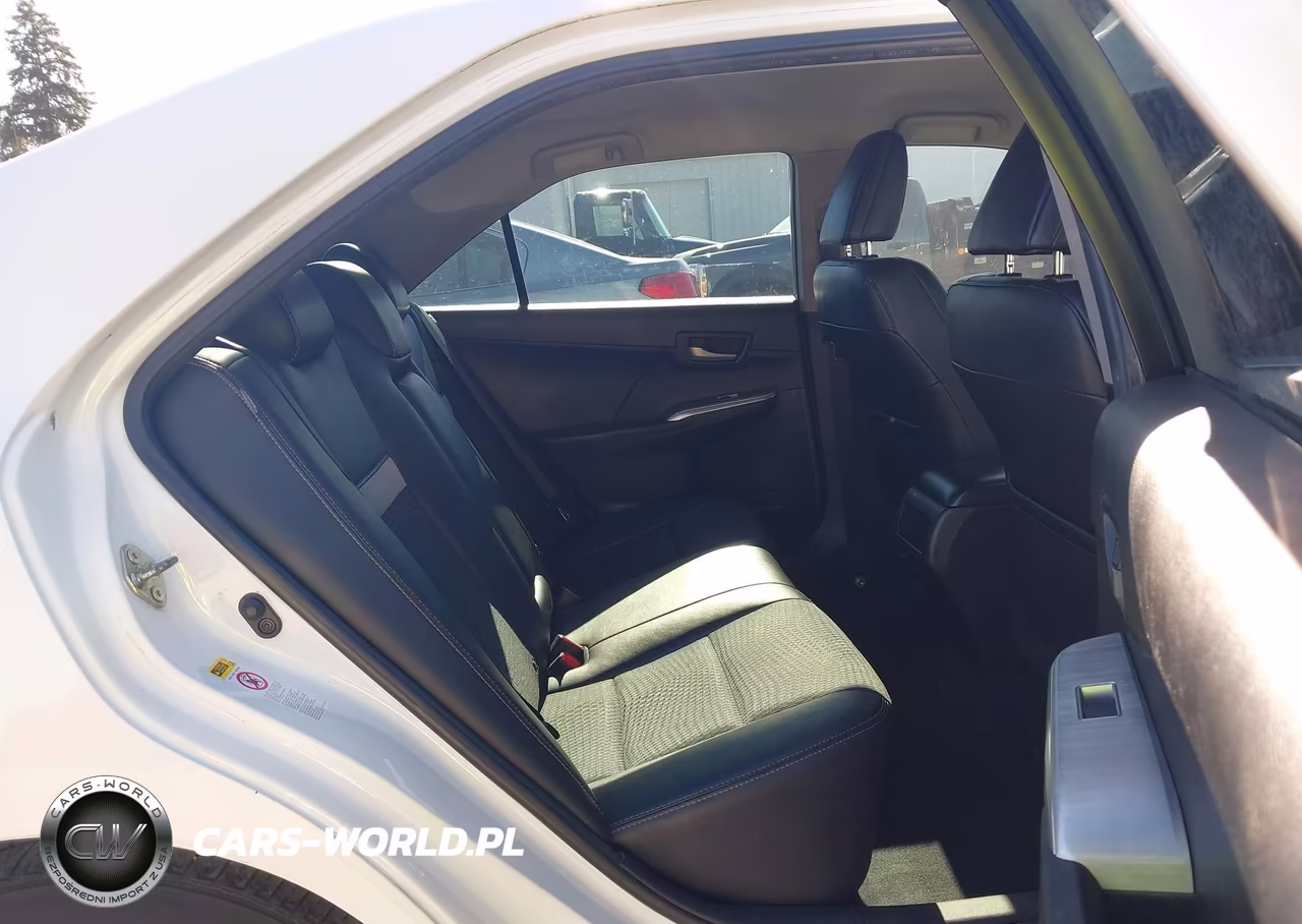 2014 Toyota Camry Se VIN:4T1BF1FK5EU360544 - 18