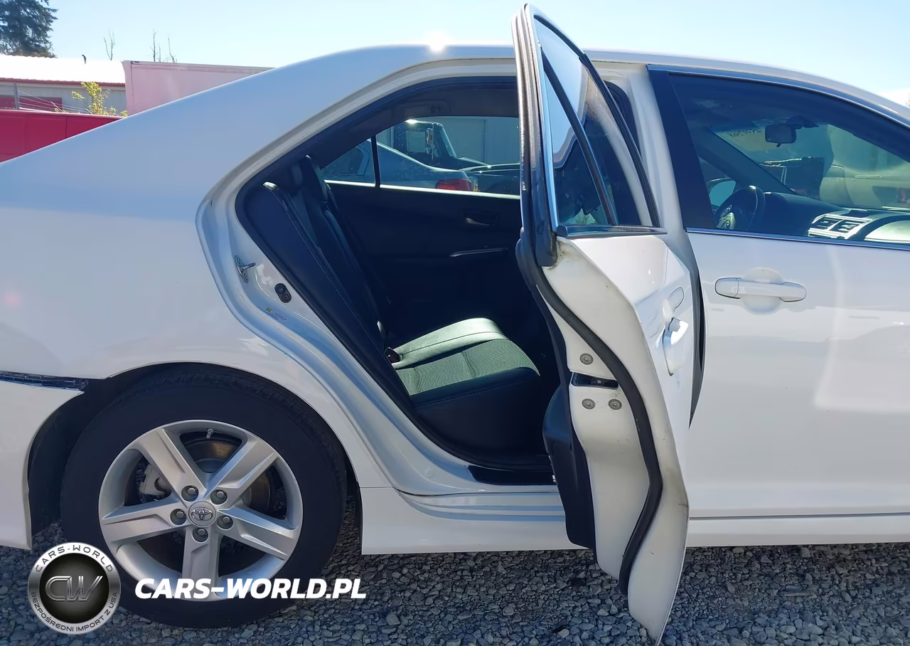 2014 Toyota Camry Se VIN:4T1BF1FK5EU360544 - 8