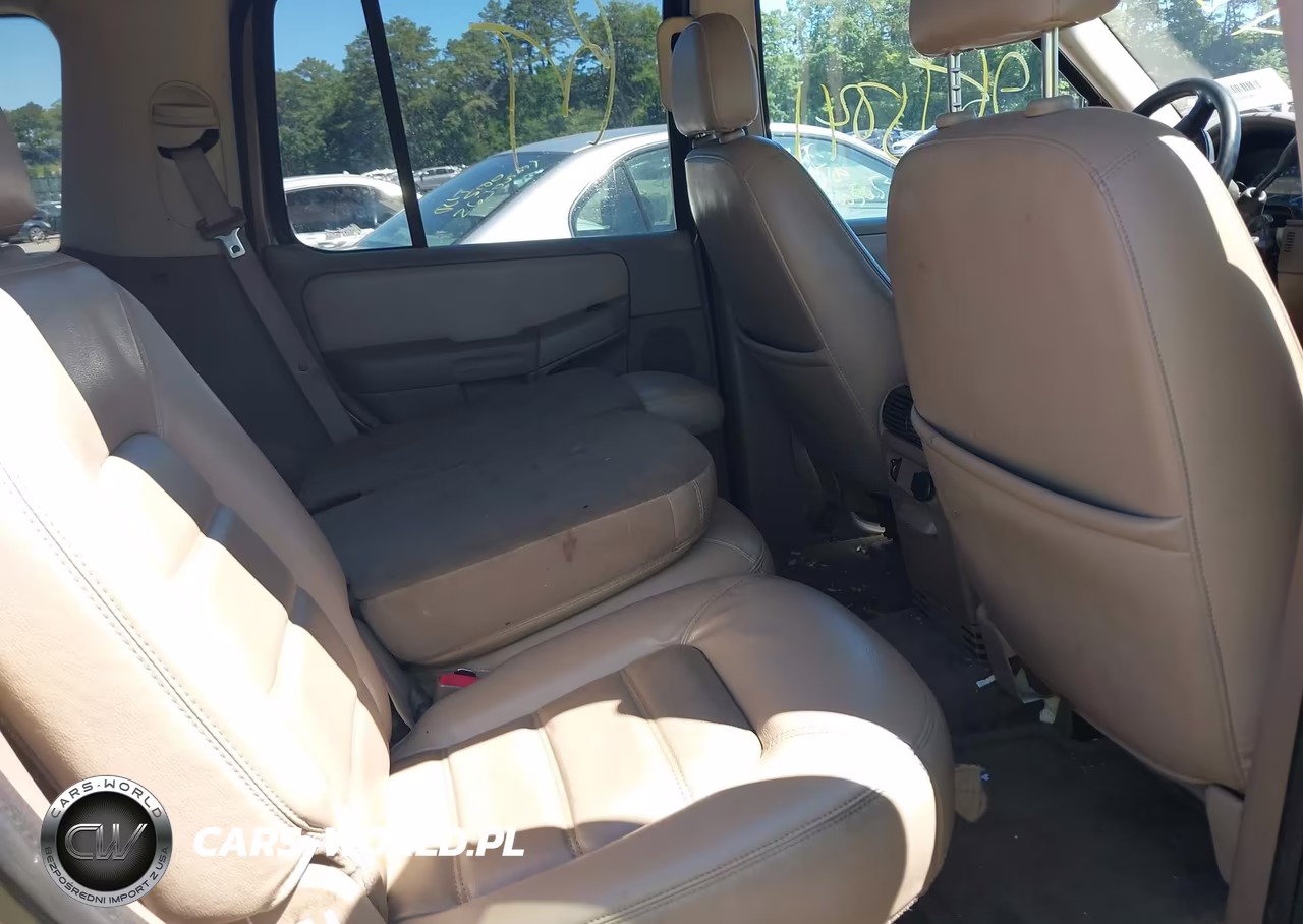 2002 Ford Explorer Xlt VIN:1FMZU73K42ZC62874 - 8