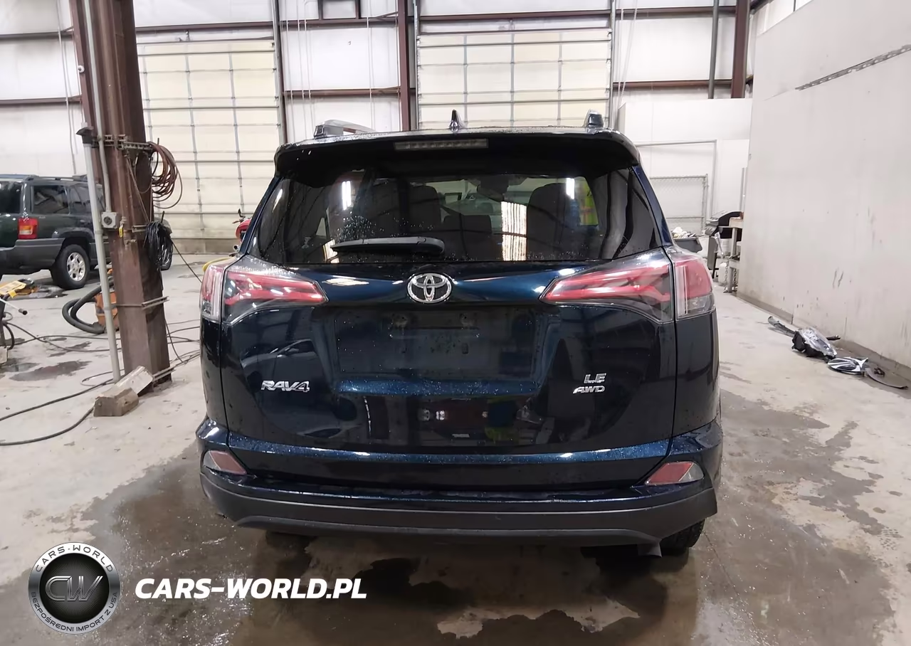 2018 Toyota Rav4 Le VIN:JTMBFREV8JJ723512 - 17