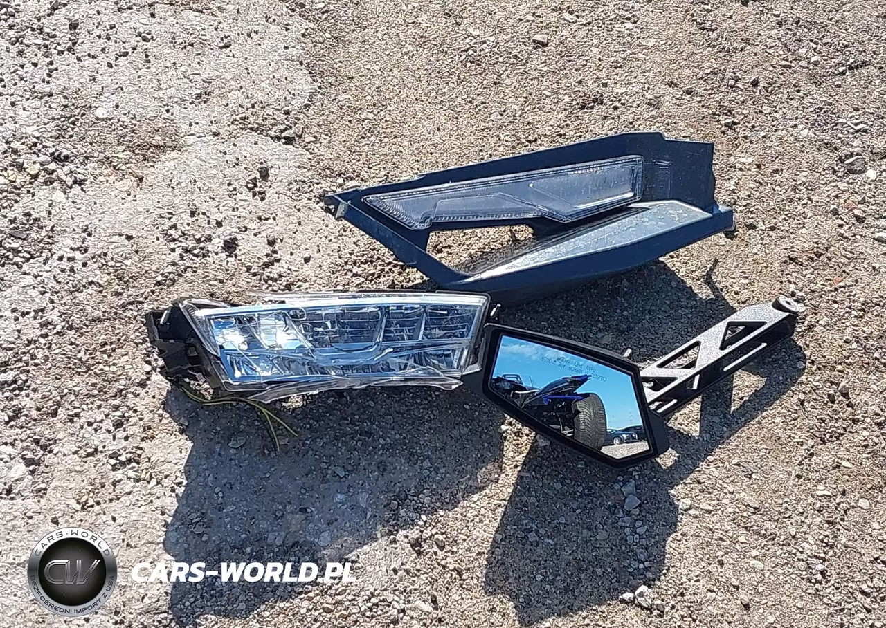 2021 Polaris Slingshot R-Le VIN:57XAARHB5M8143617 - 11
