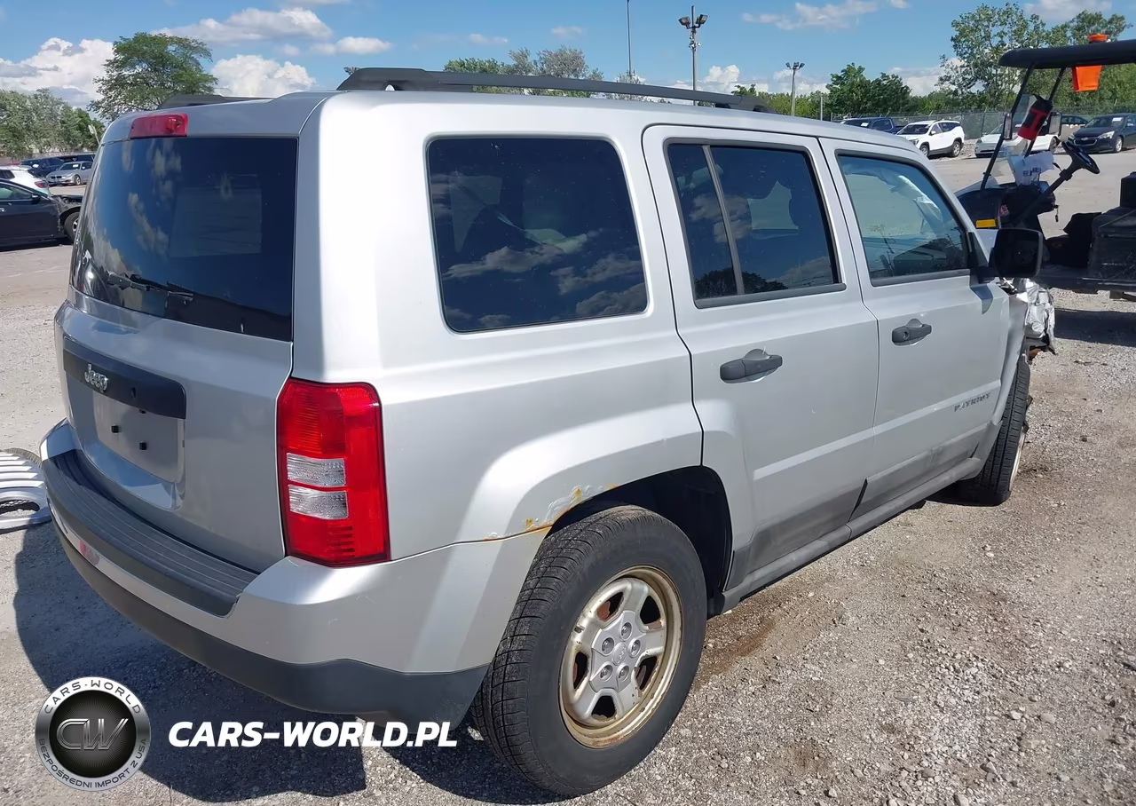 2011 Jeep Patriot Sport VIN:1J4NT1GA9BD128230 - 4