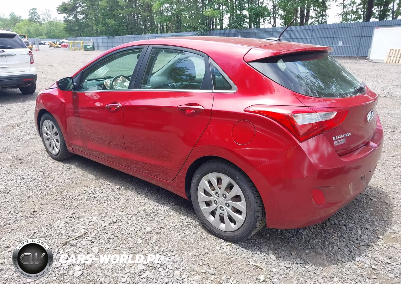 2017 Hyundai Elantra Gt VIN:KMHD35LH3HU374593 - 3