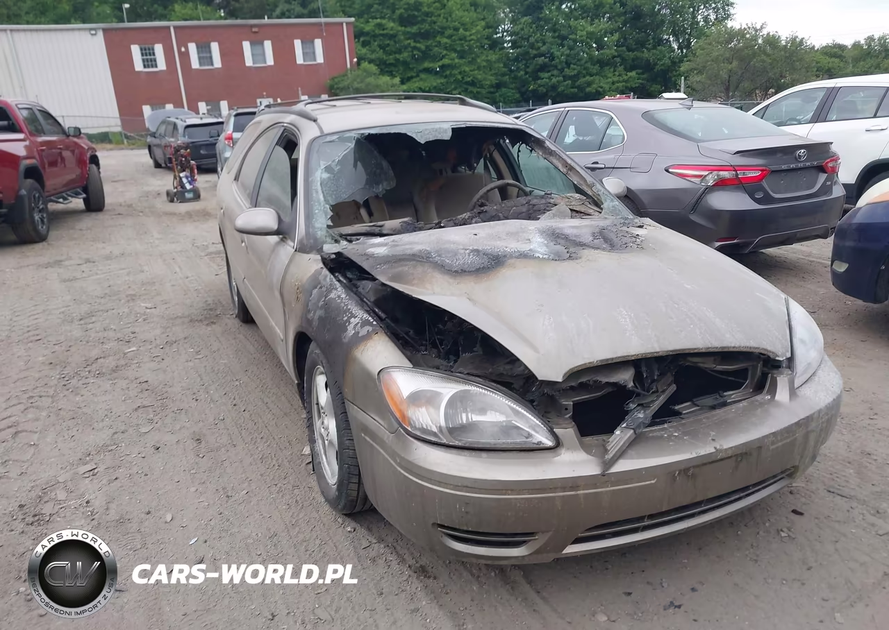 2004 Ford Taurus Se