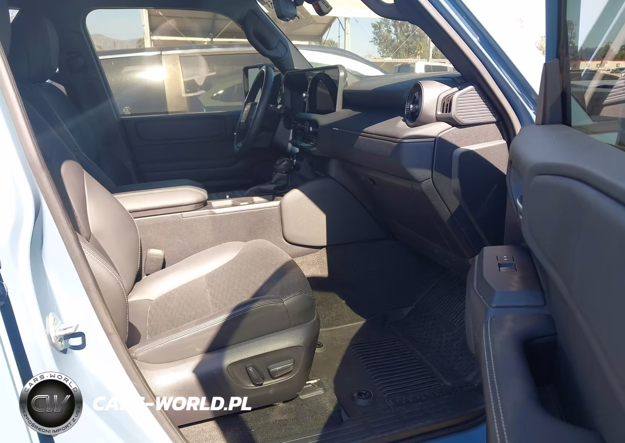 2024 Toyota Land Cruiser VIN:JTEABFAJ0RK005639 - 5