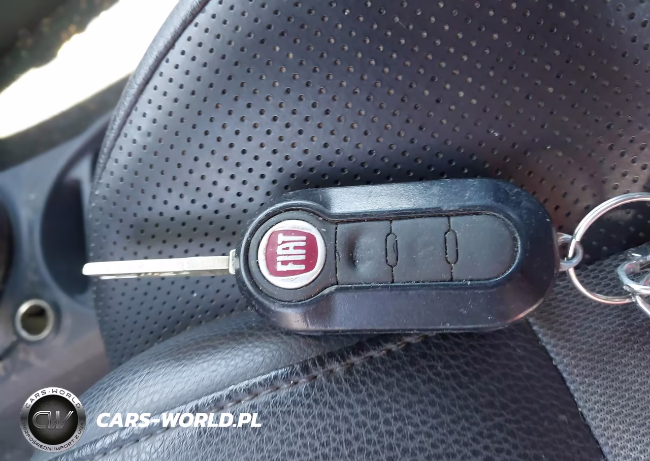 2012 Fiat 500 Sport VIN:3C3CFFBRXCT104906 - 11