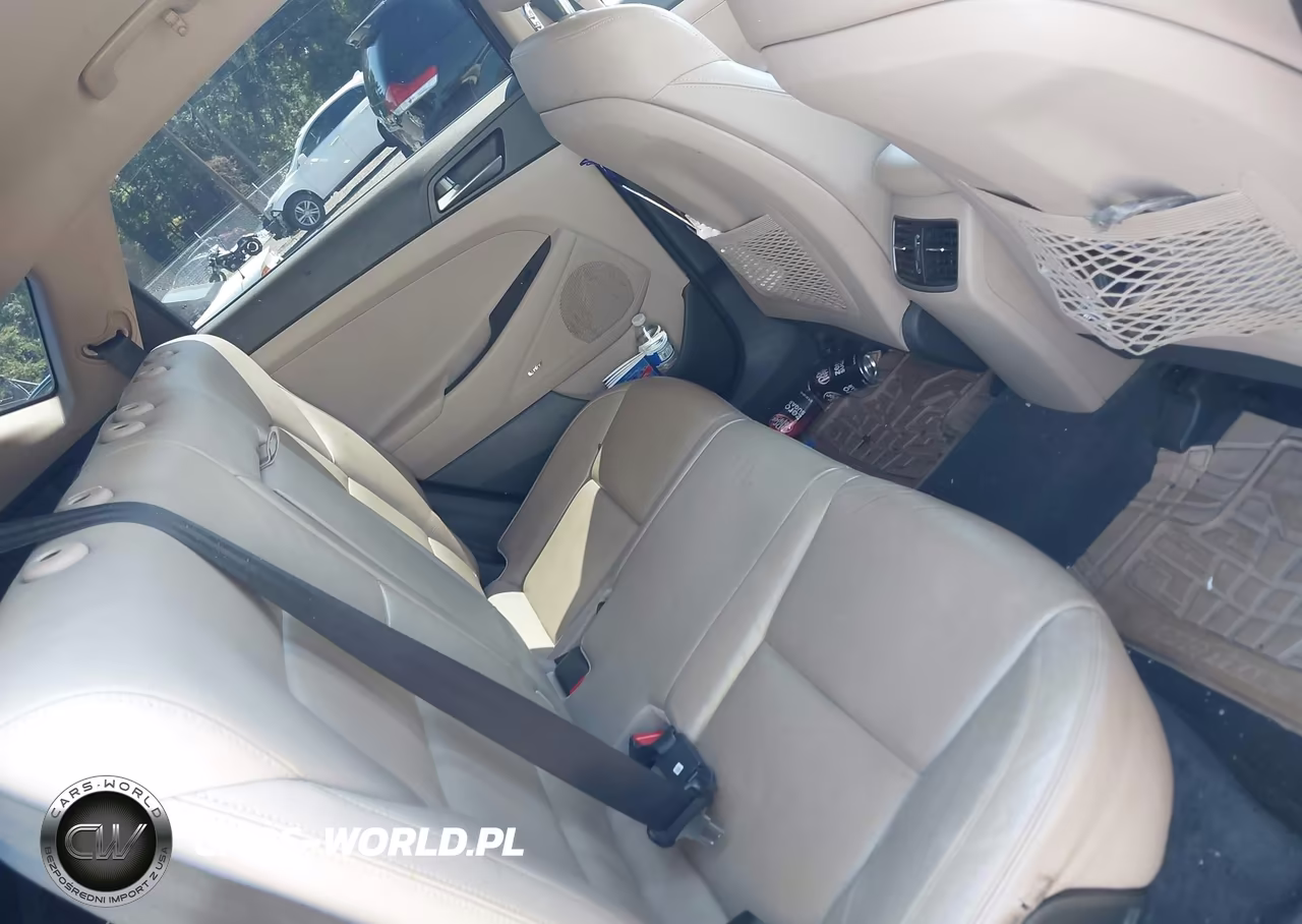 2017 Hyundai Tucson Se Plus VIN:KM8J33A46HU512988 - 8