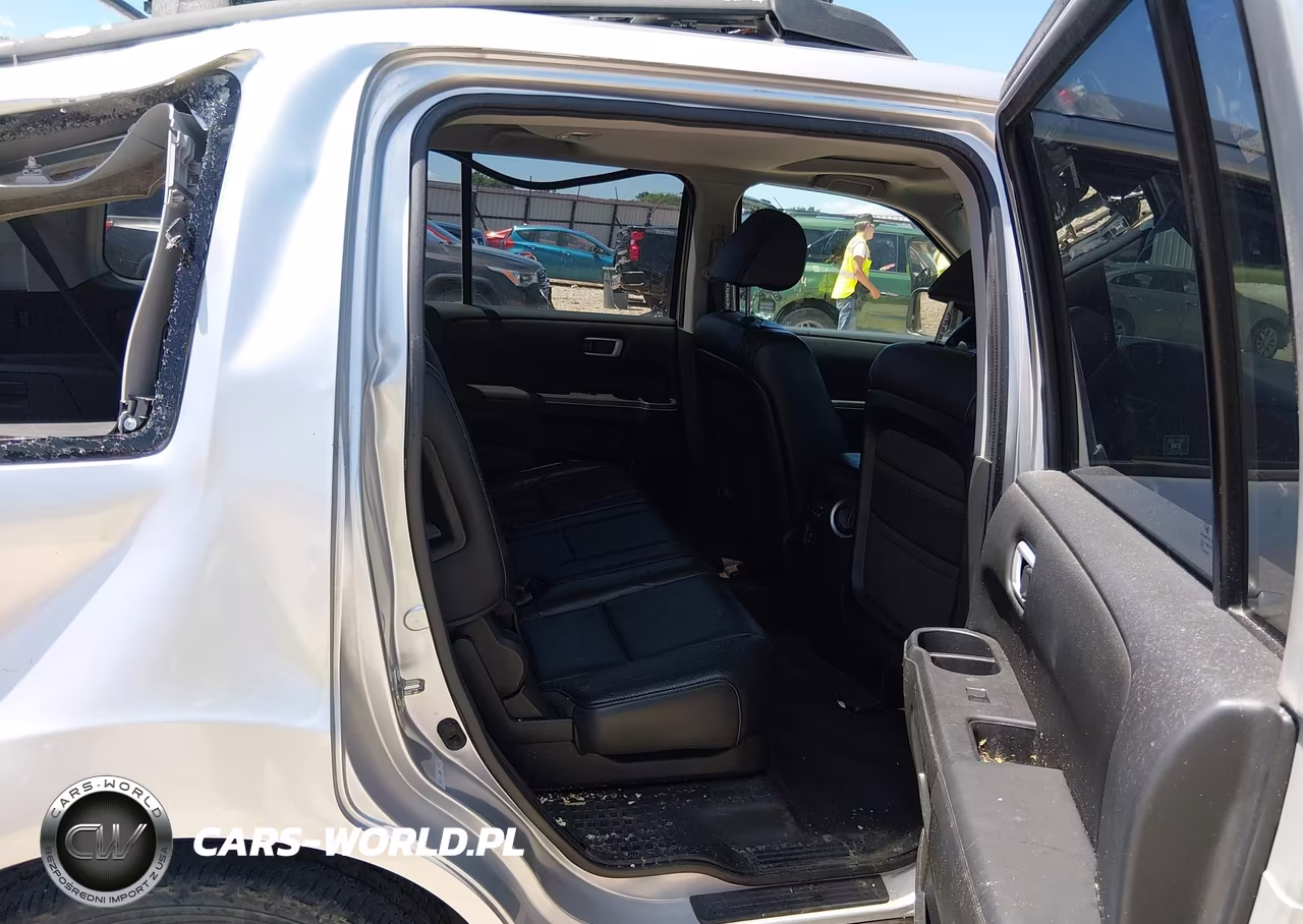 2011 Honda Pilot Ex-L VIN:5FNYF4H52BB079930 - 8