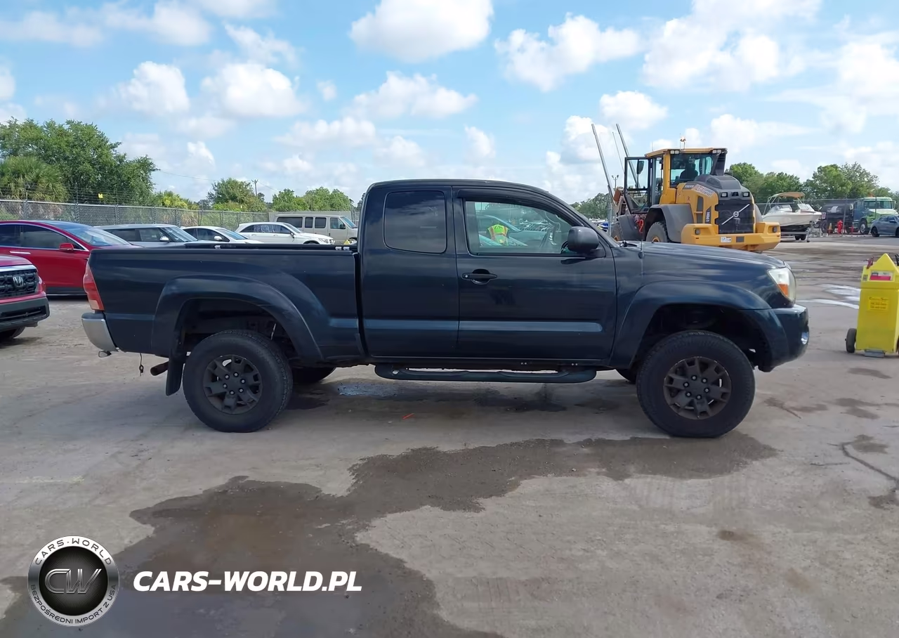 2008 Toyota Tacoma Base V6 VIN:5TEUU42N28Z504891 - 13