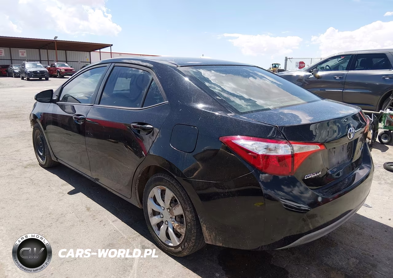 2014 Toyota Corolla Le VIN:5YFBURHEXEP065940 - 3