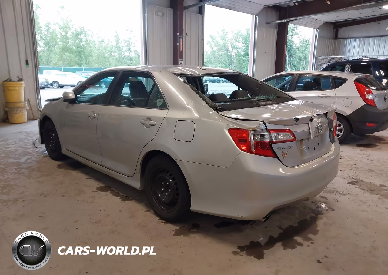 2012 Toyota Camry Se V6 VIN:4T1BK1FK2CU502311 - 3