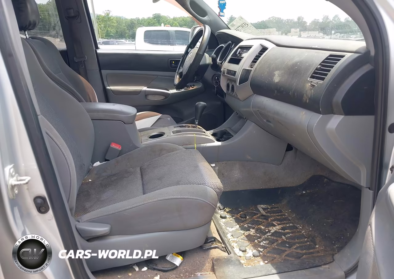 2006 Toyota Tacoma Base V6 VIN:3TMLU42N26M004705 - 5