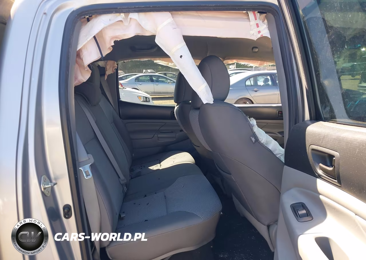 2015 Toyota Tacoma Base V6 VIN:3TMMU4FN9FM075902 - 8
