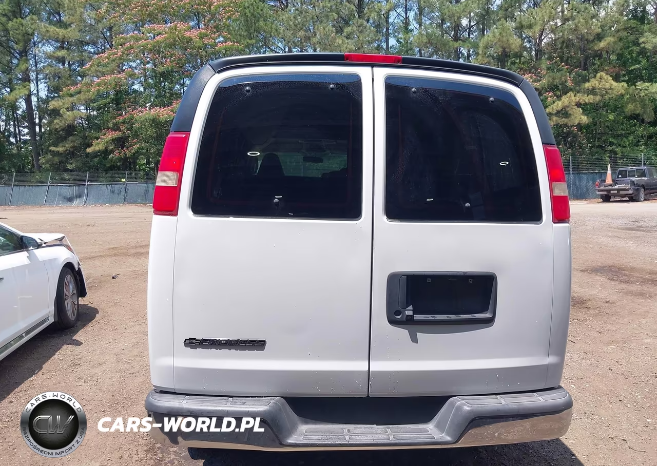 2017 Chevrolet Express 3500 Lt VIN:1GAZGPFG8H1130106 - 16