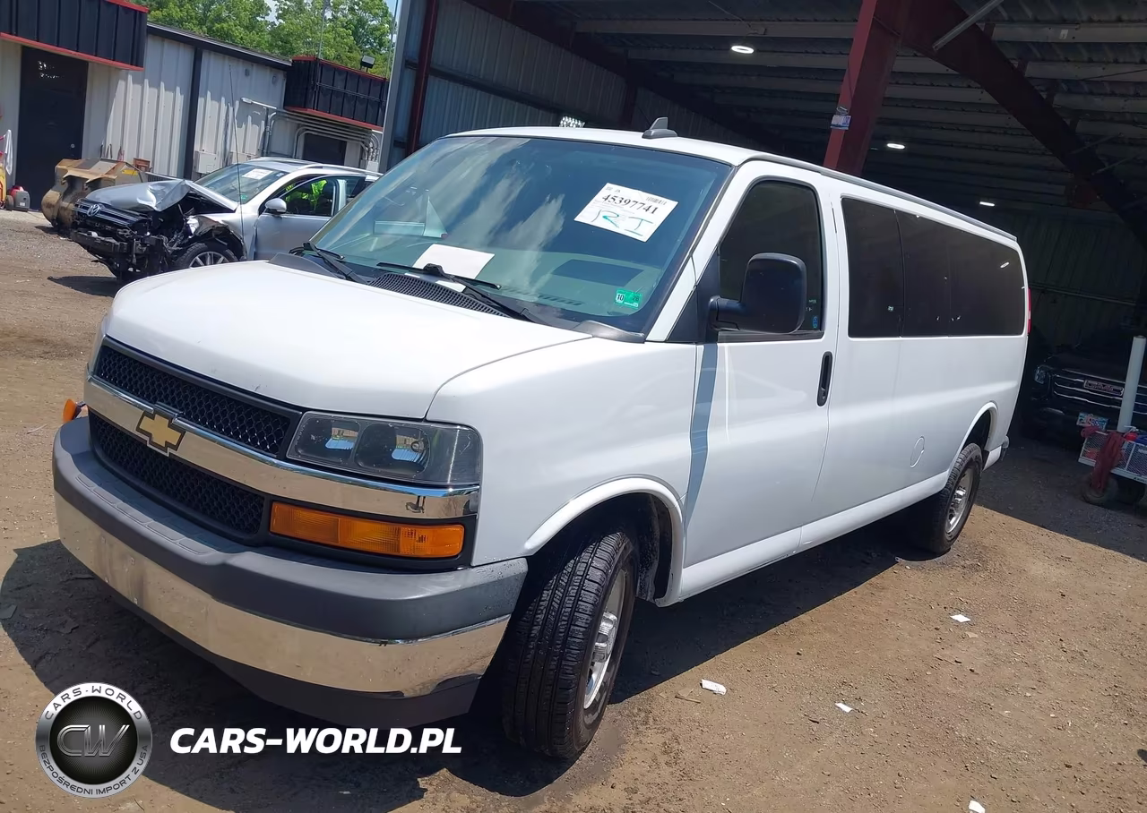 2017 Chevrolet Express 3500 Lt VIN:1GAZGPFG8H1130106 - 2