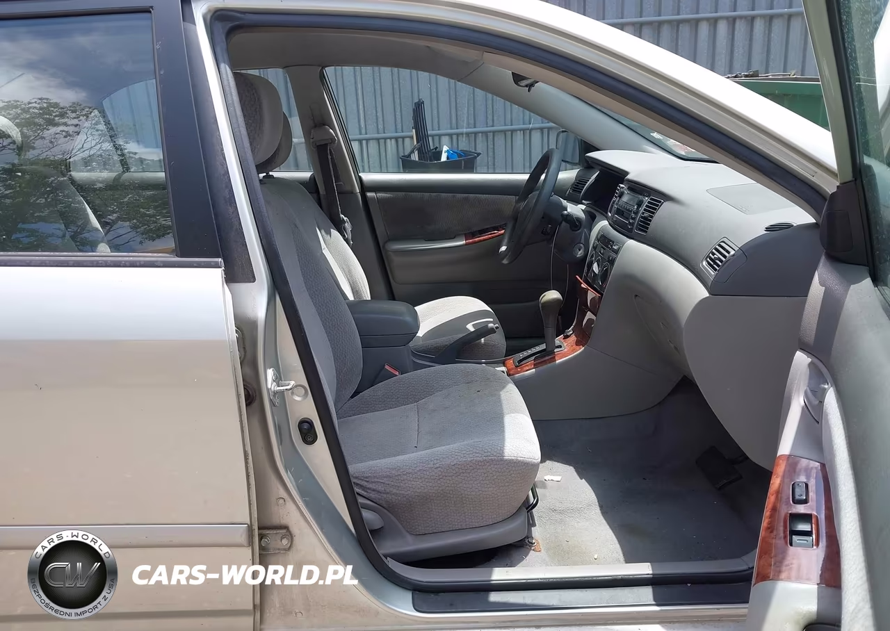 2003 Toyota Corolla Le VIN:JTDBR32E230011109 - 5