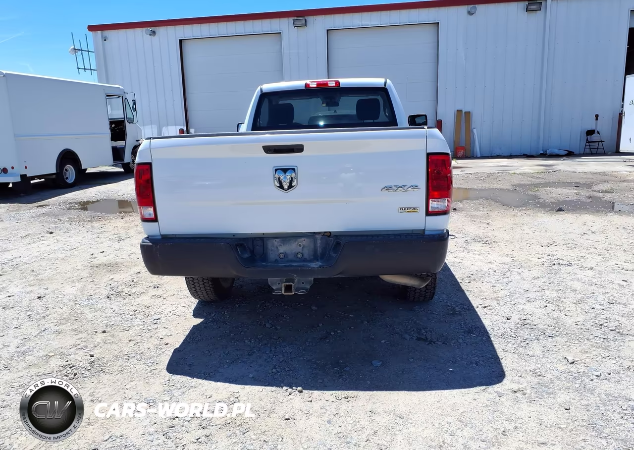 2019 Ram 1500 Classic Tradesman 4X4 8' Box VIN:3C6JR7DG4KG504518 - 17