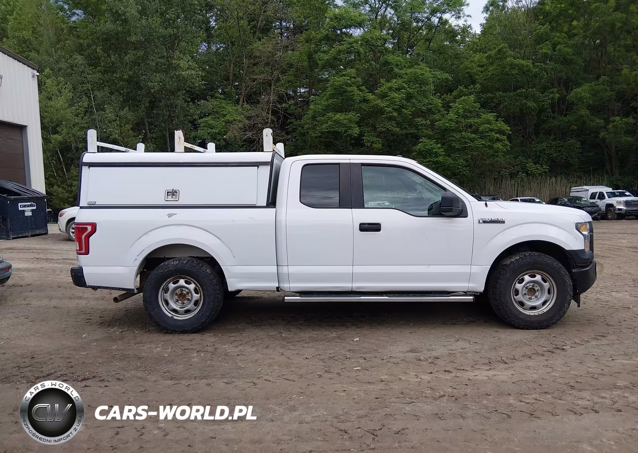 2017 Ford F150 Super Cab VIN:1FTEX1C83HKD34094 - 13