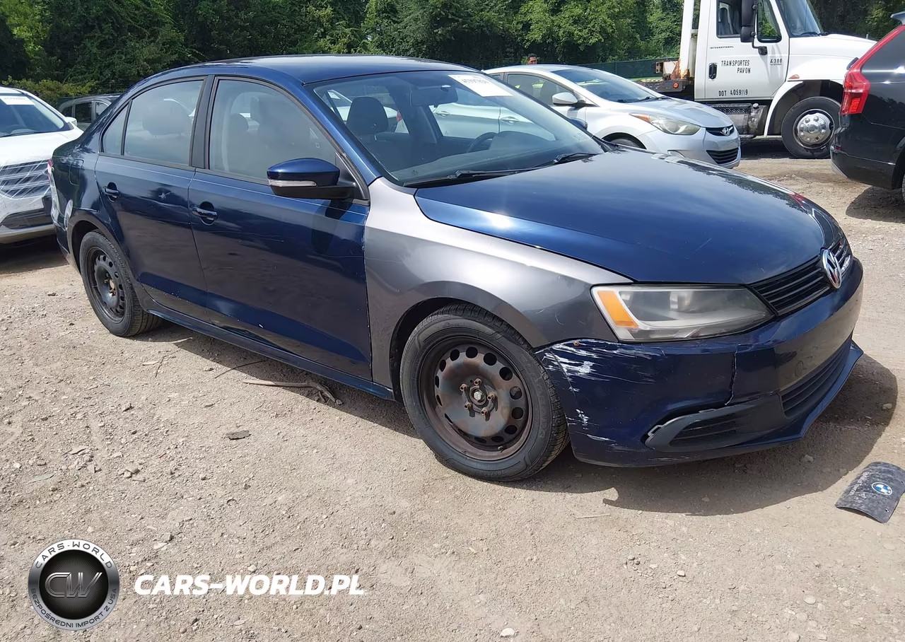 2012 Volkswagen Jetta 2.5L Se – zdjęcie 1 z 12