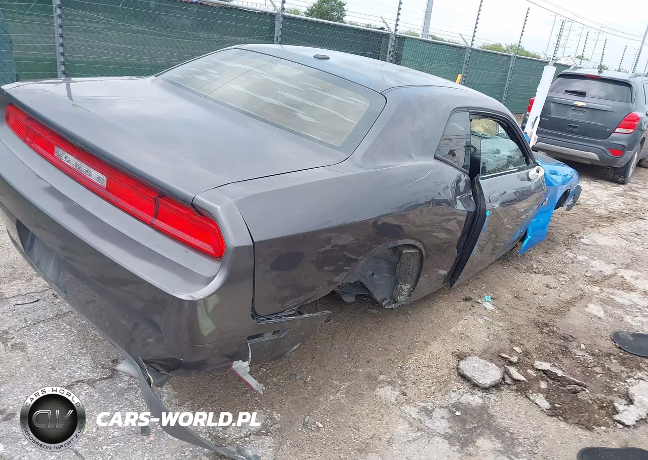 2013 Dodge Challenger Sxt VIN:2C3CDYAG3DH679280 - 4