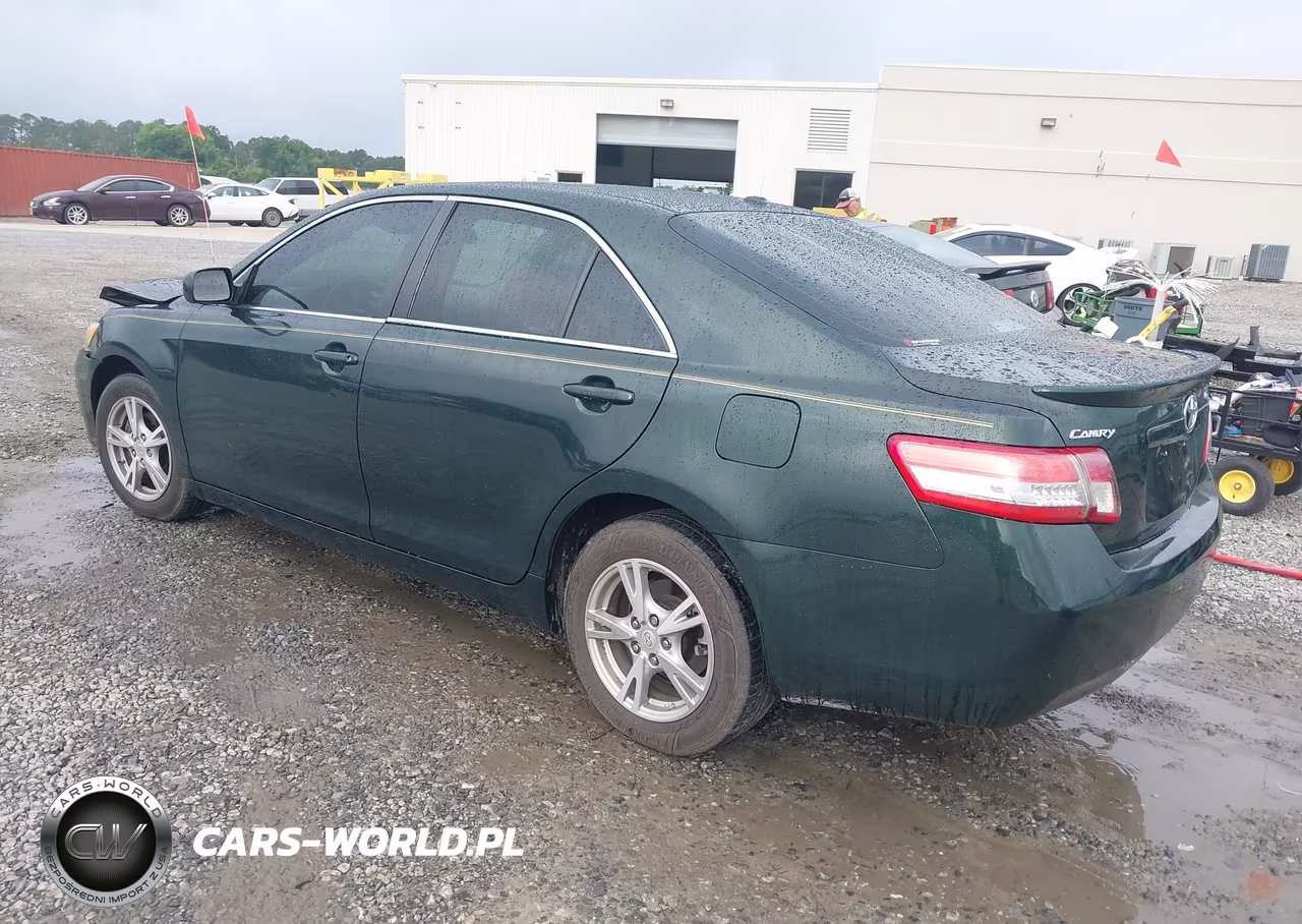 2010 Toyota Camry Le VIN:4T1BF3EK0AU004834 - 3