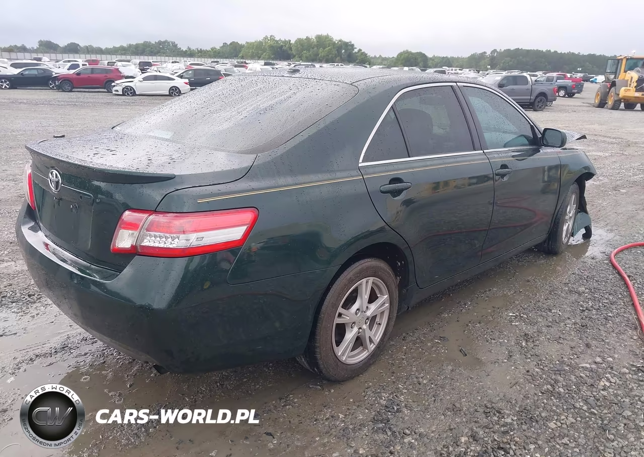 2010 Toyota Camry Le VIN:4T1BF3EK0AU004834 - 4