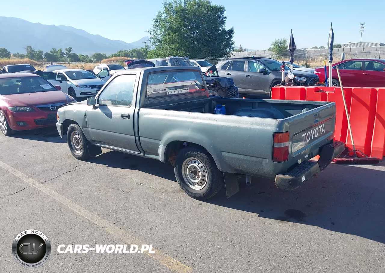 1993 Toyota Pickup 1-2 Ton Short Whlbase Stb VIN:4TARN81A3PZ102831 - 3