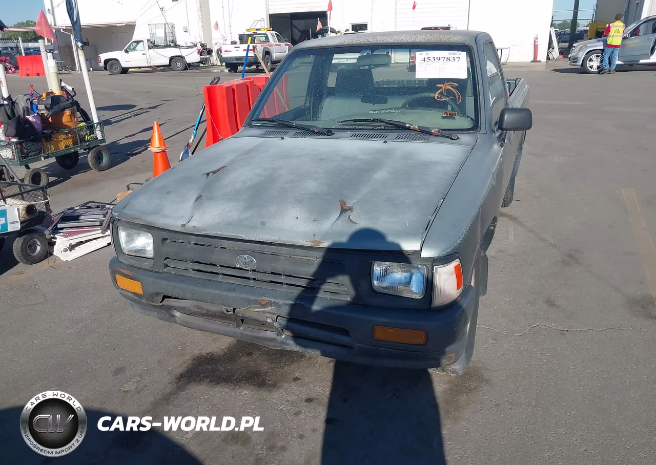 1993 Toyota Pickup 1-2 Ton Short Whlbase Stb VIN:4TARN81A3PZ102831 - 6