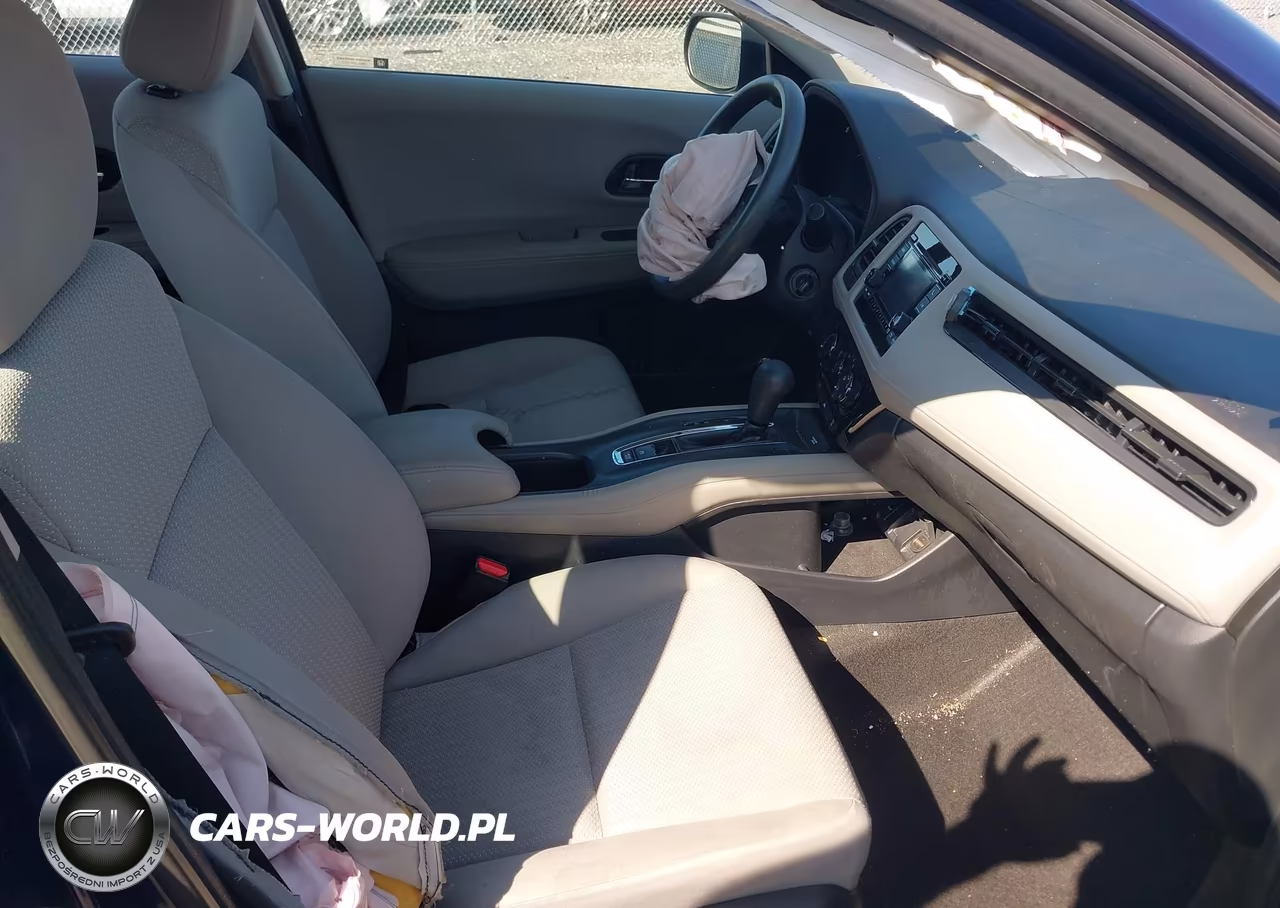 2017 Honda Hr-V Lx VIN:3CZRU5H32HM705523 - 5